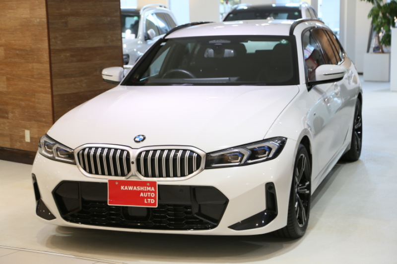 BMW 3シリーズ 318iツーリング　Mスポーツ