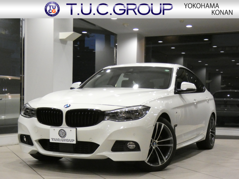 BMW 3シリーズ 320iｸﾞﾗﾝﾂｰﾘｽﾓ Mｽﾎﾟｰﾂ　☆後期 ｺﾝﾌｫA 追ACC ﾚｰﾝCHW 衝突軽減 黒革 ﾋｰﾀｰ iﾄﾞﾗｲﾌﾞﾅﾋﾞ(第5世代) ☆ﾄｯﾌﾟ･ｻｲﾄﾞﾋﾞｭｰｶﾒﾗ PDC LEDﾗｲﾄ Mｽﾎﾟｰﾂｴｱﾛ&19AW ｵｰﾄﾃｰﾙｹﾞｰﾄ　2年保証