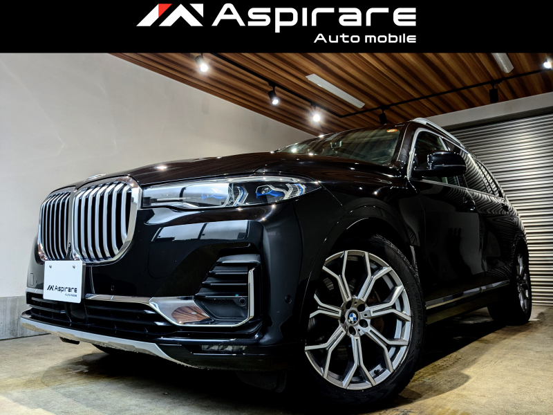 BMW X7 xDrive 40d ピュアデザインエクセレンス　専用クローム・エレメント　21インチアルミホイール　パノラマガラスサンルーフ　ハーマンカードンスピーカー