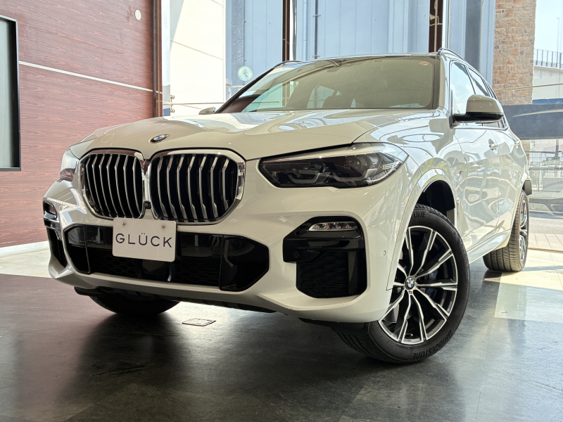 BMW X5 xDrive 35d Mスポーツ（エアサス）　パノラマルーフ パーキングアシストプラス HUD アダプティブLEDヘッドライト シートヒーター